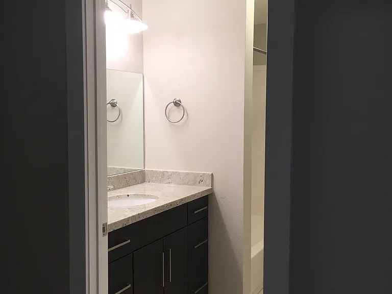 301 N Almond St #4 — Photo 16