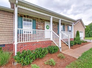 1396 Standing Stone Cir, Columbia, TN 38401