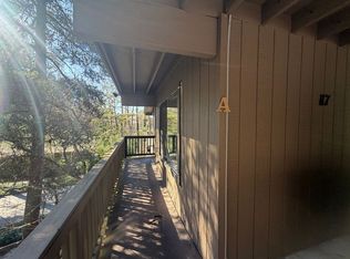 7720 SW Barnes Rd Unit A, Portland, OR 97225