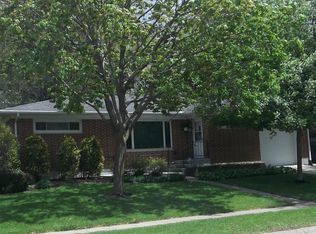 711 Dennis St, Rochelle, IL 61068