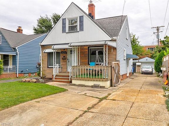 4th image of 14615 Bartter Ave