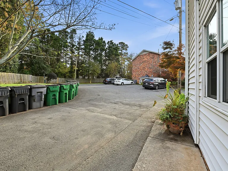 912 McAlway Rd #A — Photo 10