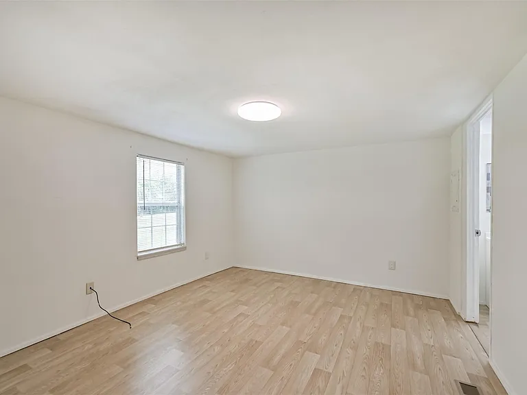 1749 Max Rd #4 — Photo 18