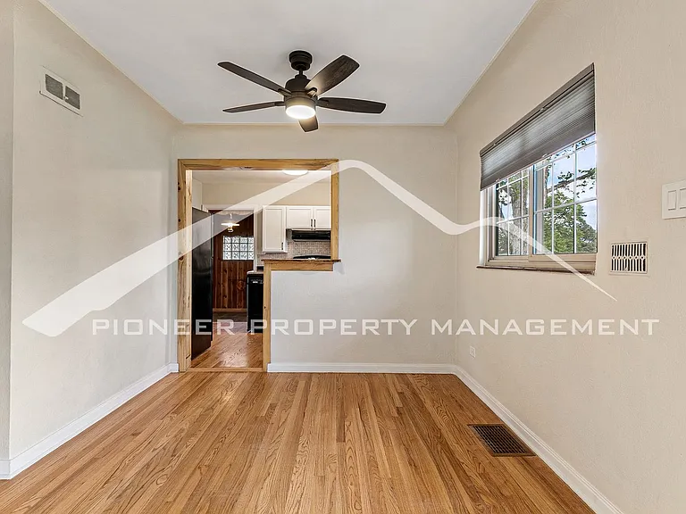 5073 Decatur St — Photo 4