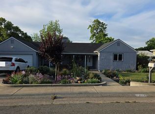 809 Herbert St, Roseville, CA 95678