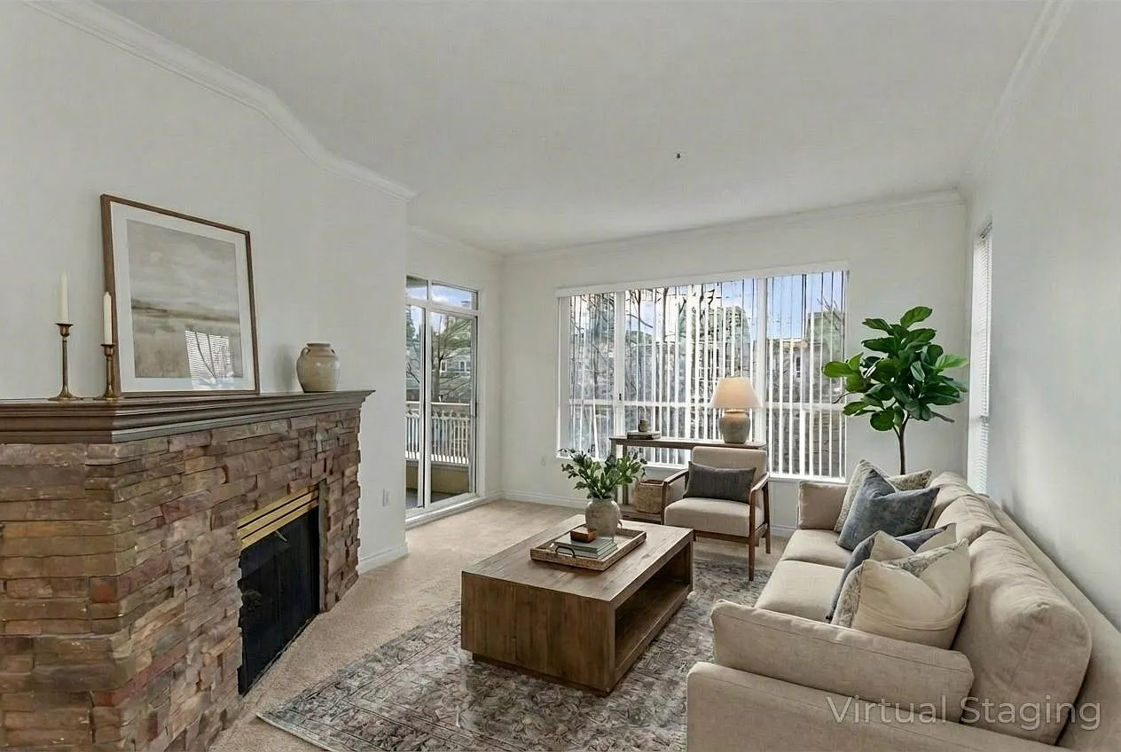 2995 Princess Cres #330 photo 1