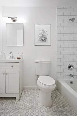 Sold by Compass | media 6