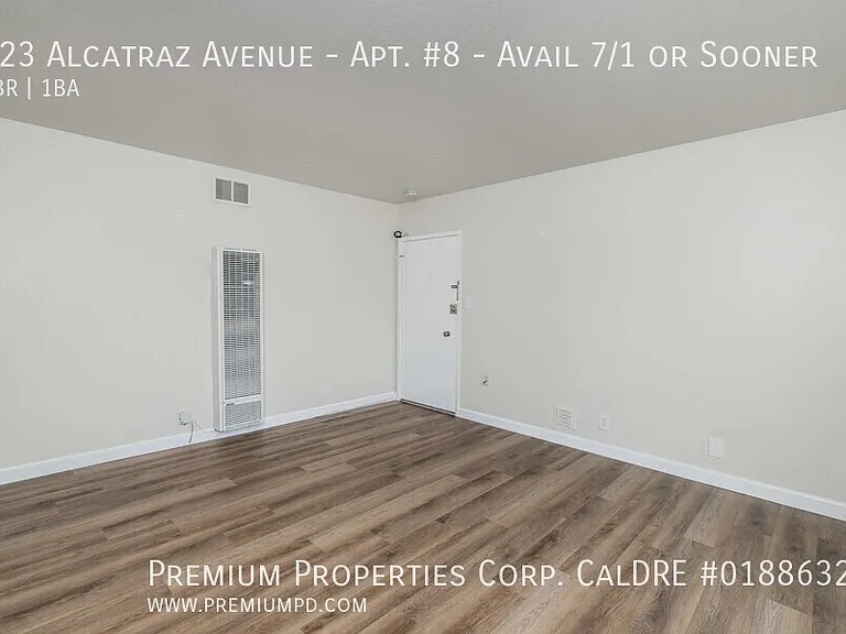 323 Alcatraz Avenue Avail 7/1 #8 — Photo 11