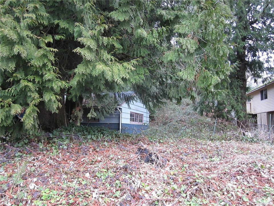 2nd image of 6504 24th Ave SW