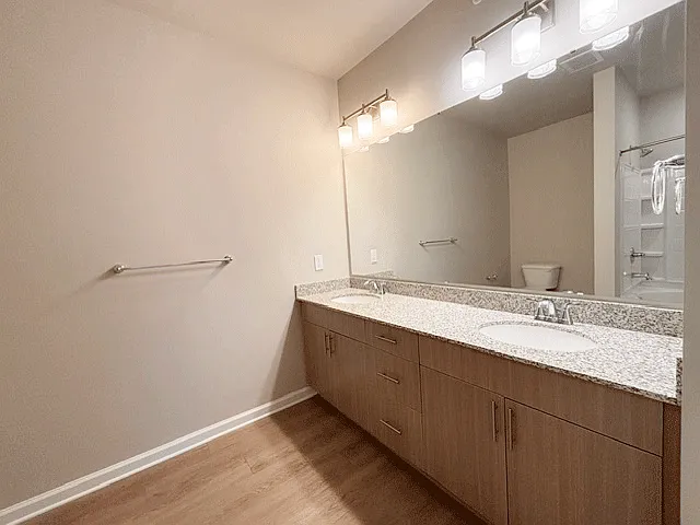 Clairmont at Crabtree — Photo 81