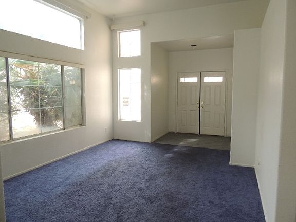 2nd image of 6024 Shadow Oak Dr