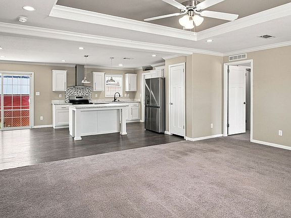 4th image of 222 Orchard Dr