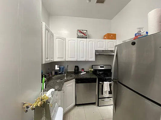 Rented by Real Broker NY LLC | media 1