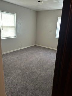 5th image of 407 Broadway Blvd