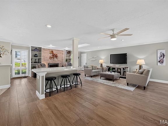 2nd image of 4538 Bryncastle Pl