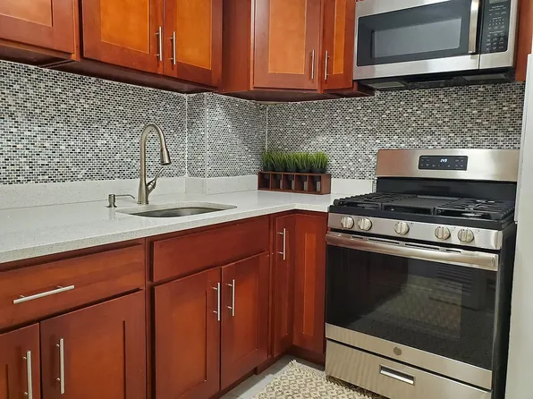 37-31 73rd St #4M, Queens, NY 11372