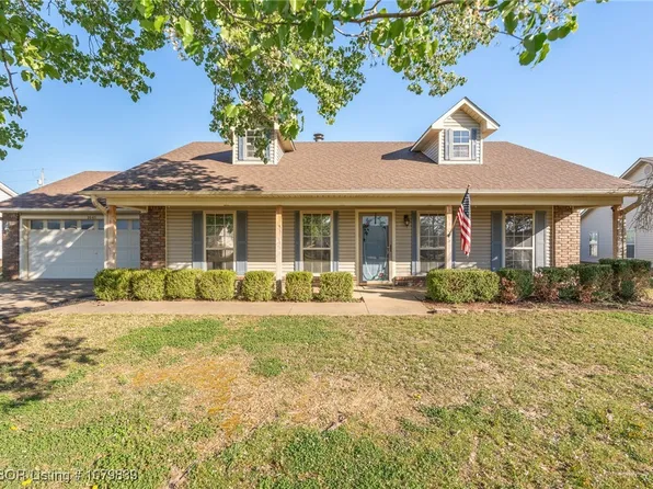 2063 Palomino Dr, Greenwood, AR 72936