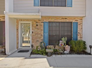 106 S Parkwood Dr #4, Youngsville, LA 70592