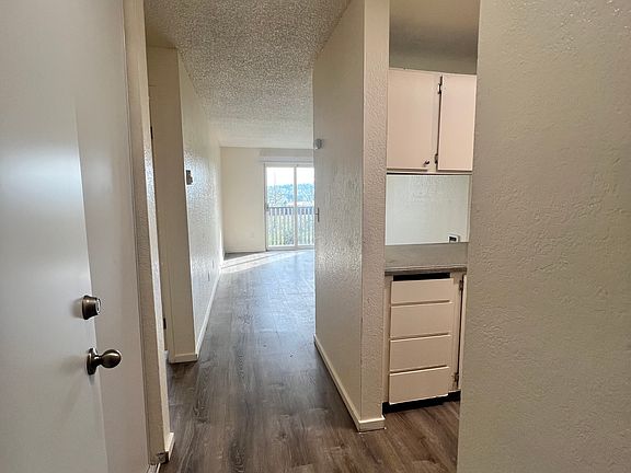 4th image of 11319 26th Ave SE #4105