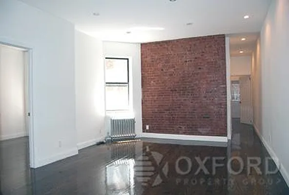 Rented by Oxford Property Group | media 51