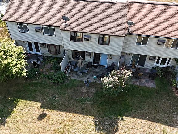 5th image of 344 Elm Street #102