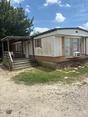 1801 S Business Highway 45 #11 Photo 1