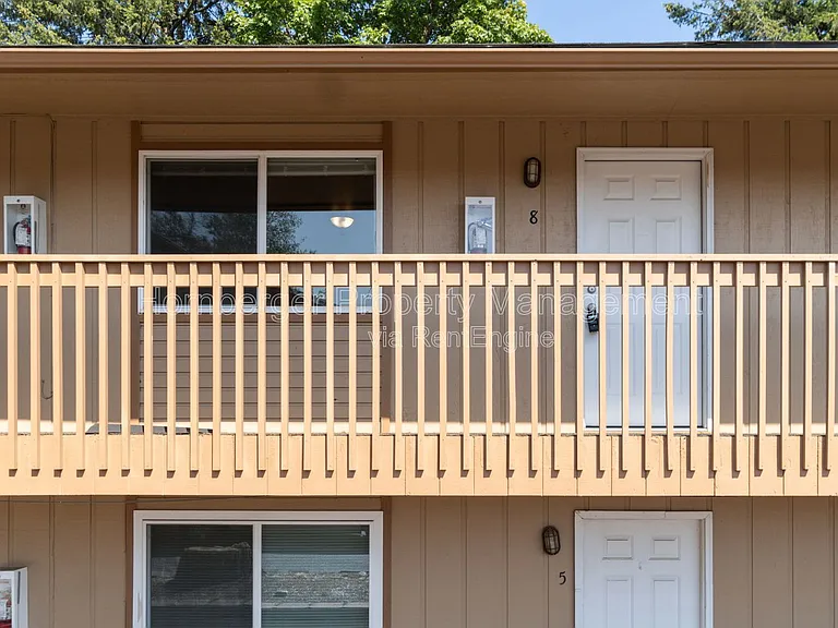 3203 N Smith St #8 — Photo 7