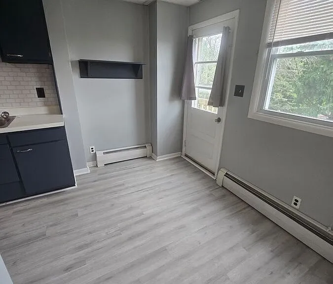 533 W Broadway #1 — Photo 10