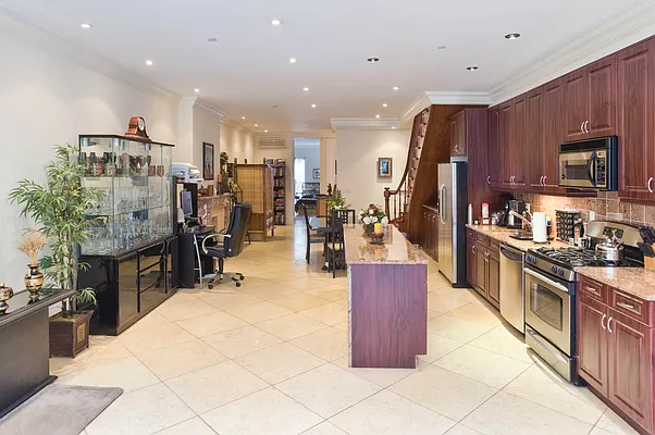 Rented by Town Residential | media 44