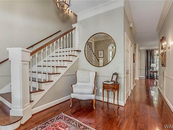 5th image of 2206 Trenton Dr