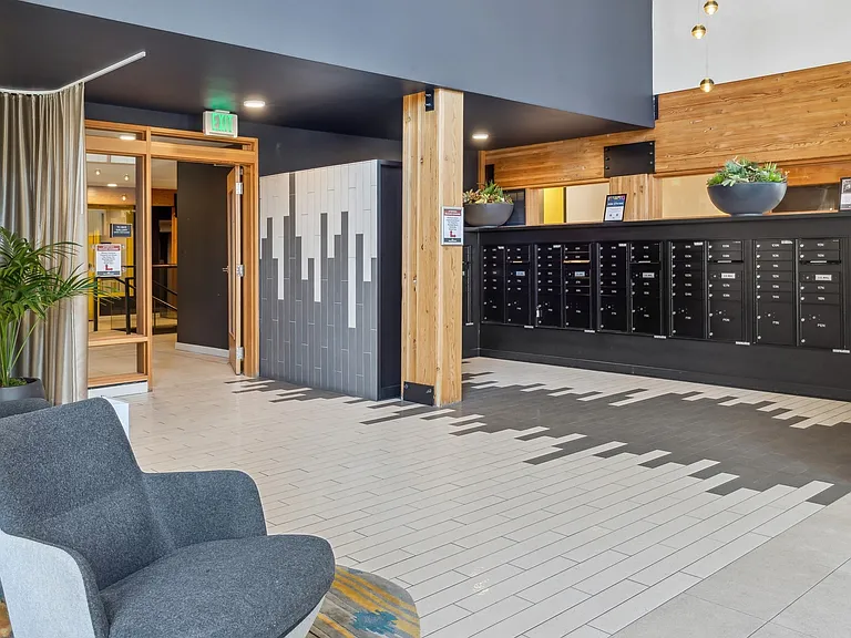 25_Wallingford_amenity_mailroom