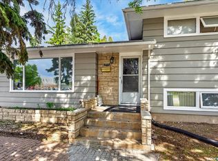 3909 HILLSDALE STREET, Regina, SK S4S 3Y6