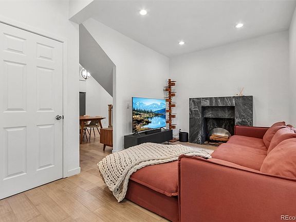 4th image of 1533 E 30th Avenue