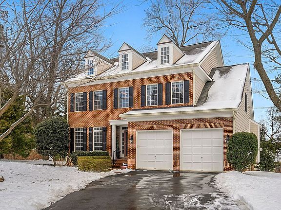 2nd image of 2739 Oakton Park Ct