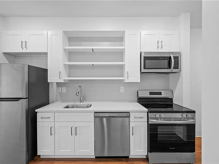 456 Flat Shoals Ave SE #202 — Photo 4