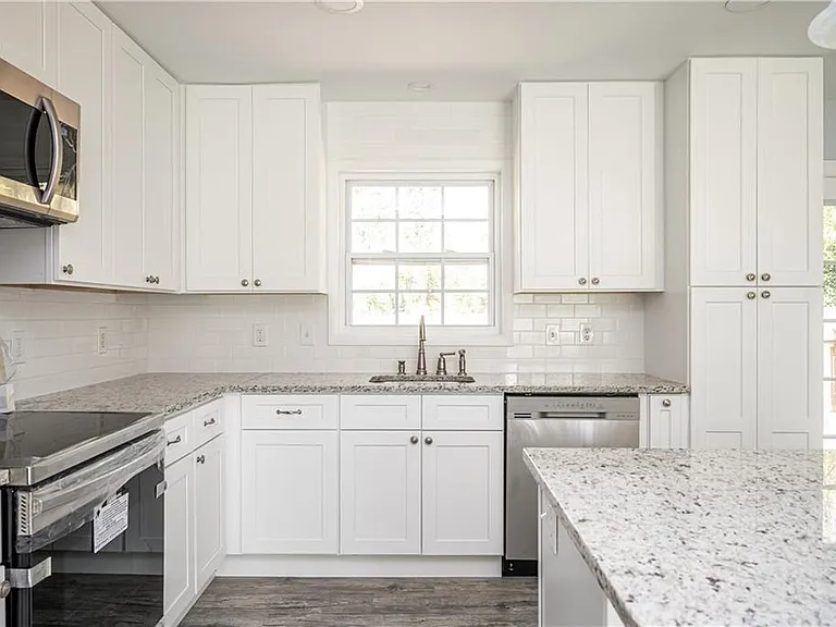 405 Concord Woods Dr SE — Photo 10
