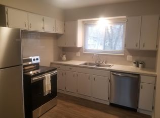 509 NE Corder St, Lees Summit, MO 64063