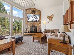 17854 Pine Ridge Ln, Sunriver, OR 97707