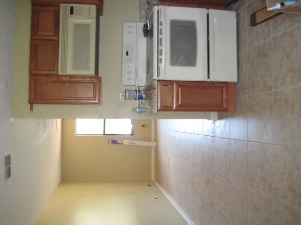 4208 Sanders Dr, Lake Worth, FL 33461