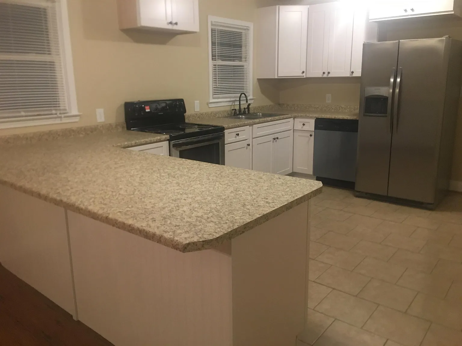 115 Carole Dr. - 115 — Photo 4