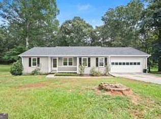 200 E Country Woods Dr, Covington, GA