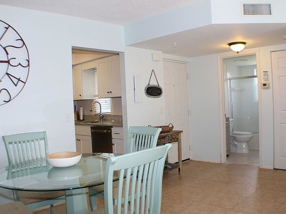 5th image of 1612 SE Green Acres Cir APT P102