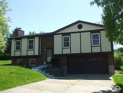 1st image of 3125 Royal Windsor Dr
