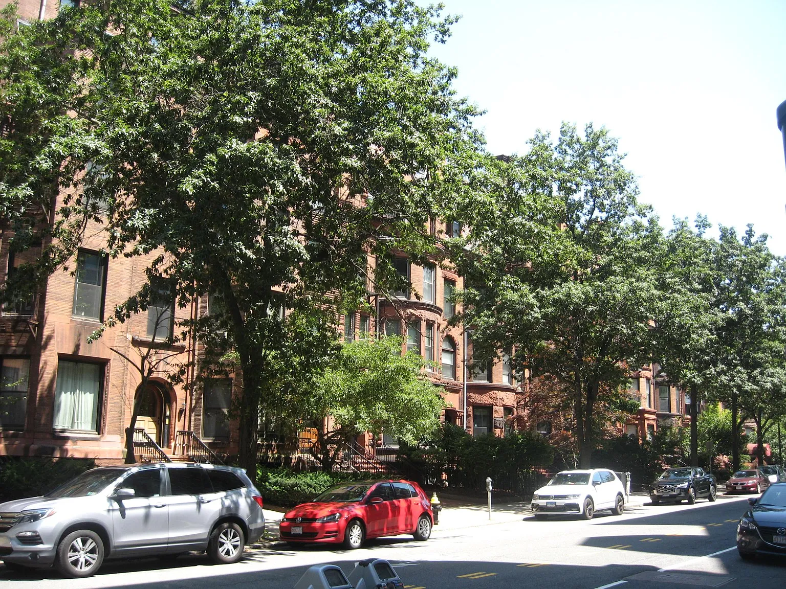 Studio, 400 sqft, $1,895 — Photo 1