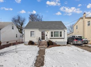 73 Philip Ave, Elmwood Park, NJ 07407