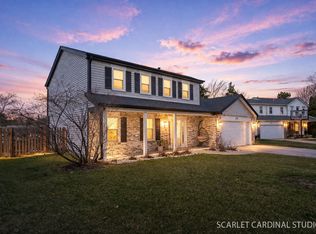 20 Shore Dr, Schaumburg, IL