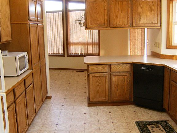 large kitchen for entertaining