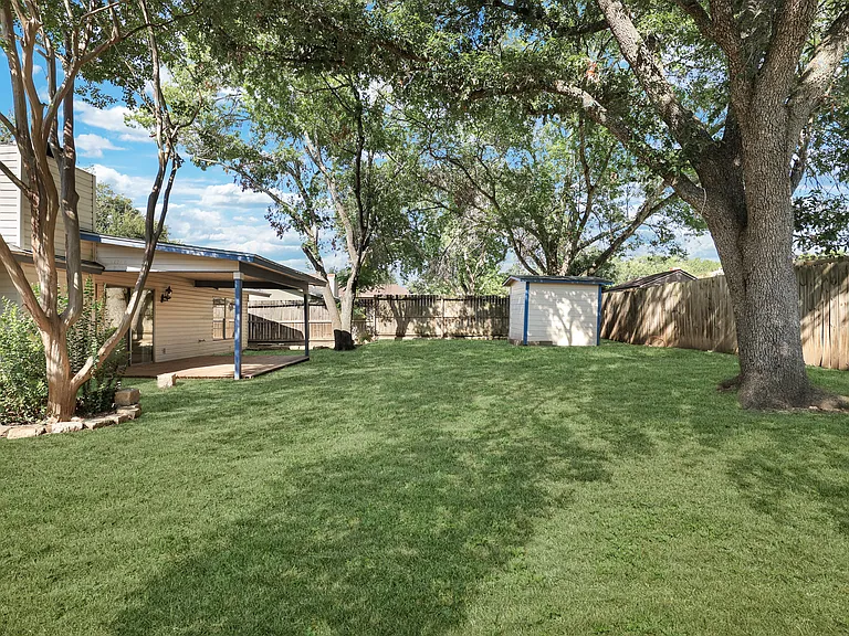6123 Pecan Trl — Photo 19