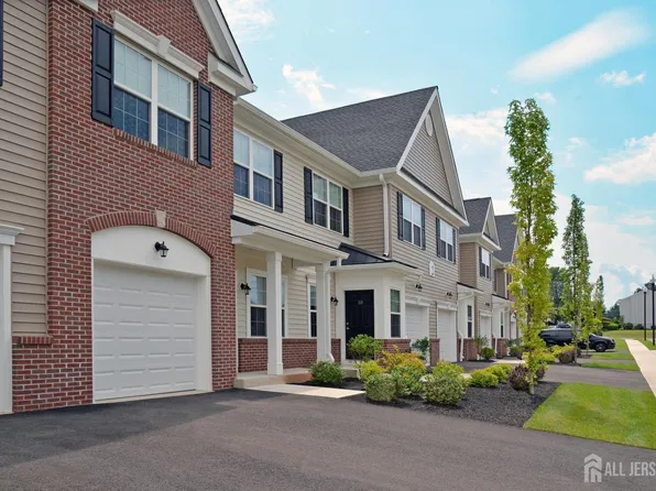 70 Belardo St, South Plainfield, NJ 07080
