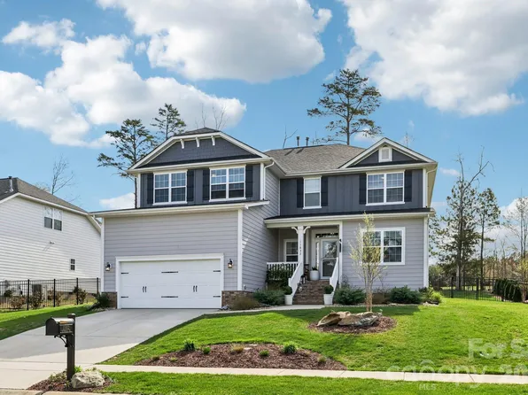 11832 Glenwood Dr, Locust, NC 28097